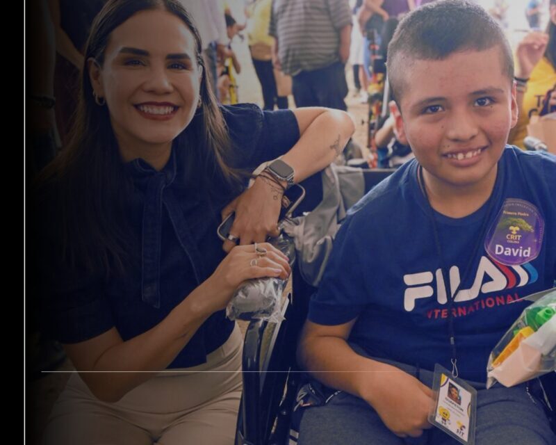 Rosi Bayardo reconoce gestión de Indira Vizcaíno y solidaridad colimense en inicio de construcción del primer CRIT