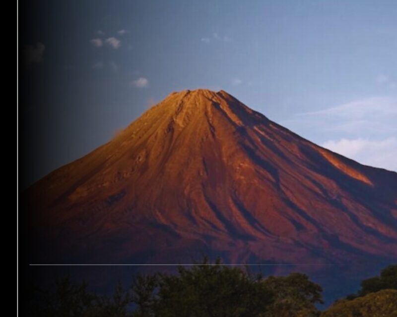 Volcán de Colima se mantiene estable y con baja actividad: UEPC
