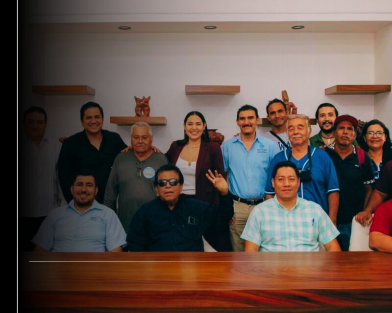 Gobernadora de Colima recibe a pescadores para escuchar sus inquietudes sobre diversos temas