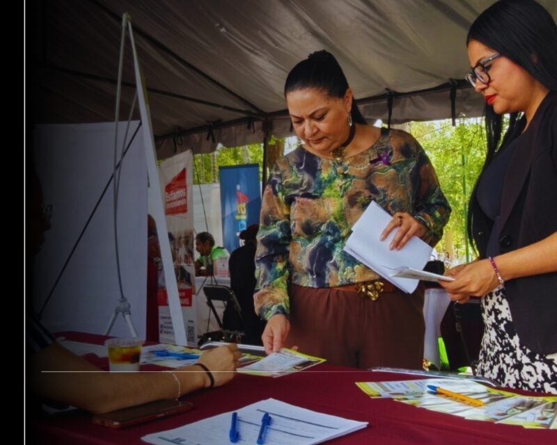 Más de 250 personas participan en la 'Feria de Empleo para Mujeres' que realizó Gobierno del Estado de Colima