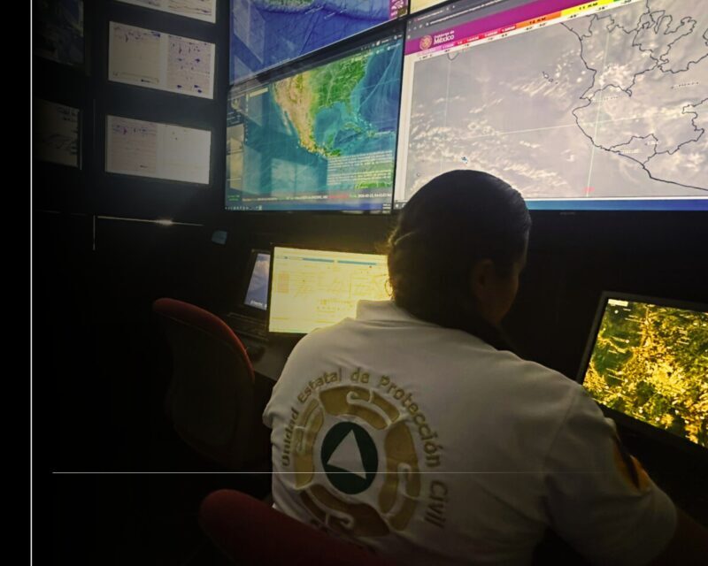 Volcán de Fuego continúa en calma y con riesgo bajo: UEPC Colima