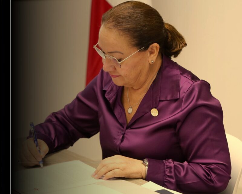 Firman convenio de colaboración Congreso y UIC en favor de estudiantes