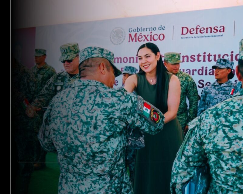 Gobernadora de Colima participó en la entrega de estímulos a personal del Ejército, GN y Seguridad Pública
