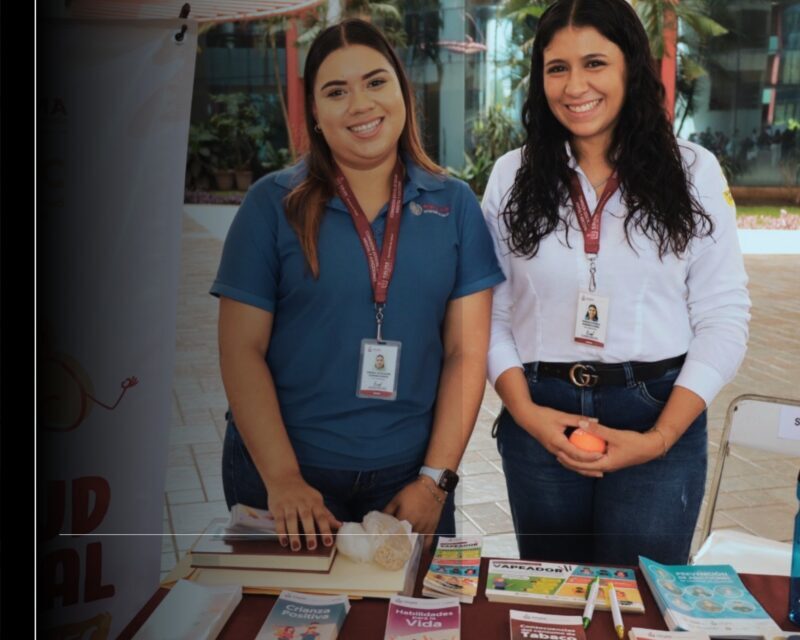 Salud Colima reconoce a profesionales de psicología en el cuidado de la salud mental de la población