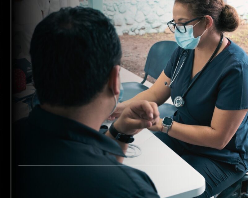 Salud Colima invita a hombres a realizarse chequeos preventivos gratuitos en IMSS-Bienestar