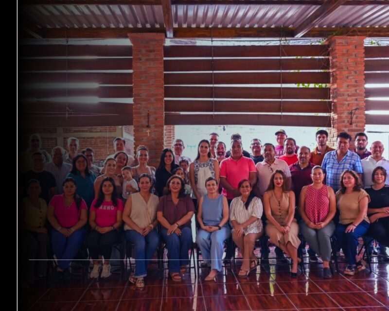 Profesores de educación física de Colima respaldan a Rosi Bayardo
