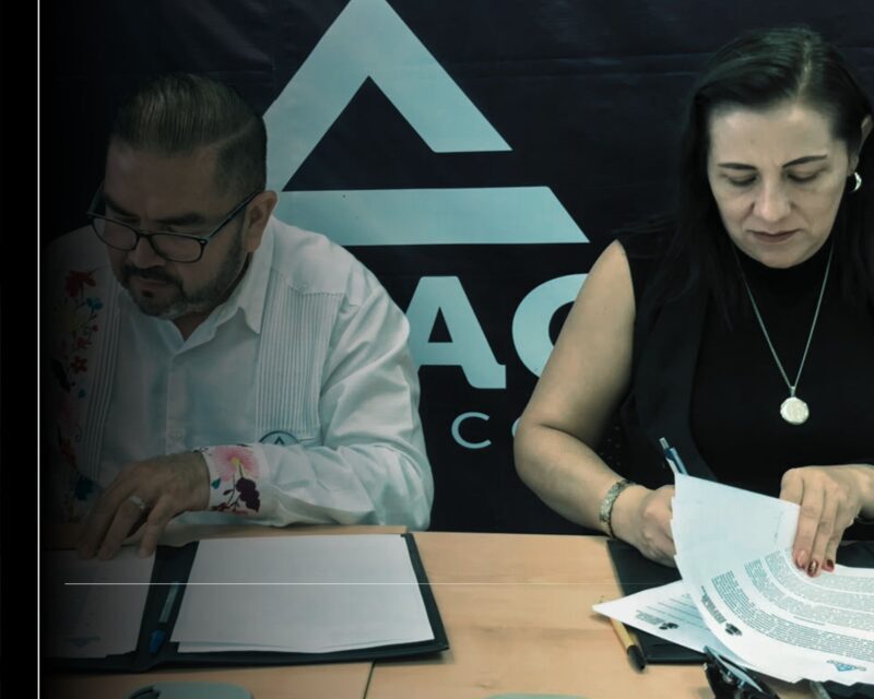 IEEA Colima y Canaco Servytur unen esfuerzos para acercar educación gratuita a más de 400 familias