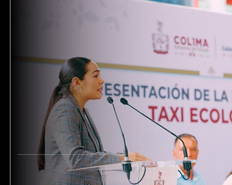 Indira Vizcaíno entregó permisos de operación a 123 nuevos taxis ecológicos en Colima