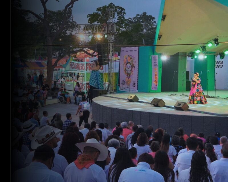 Feria de Colima impulsa el talento local; más de 3 mil artistas participarán en el Teatro del Pueblo