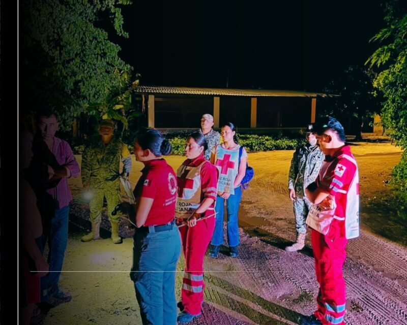 PC Manzanillo evacúa a habitantes de El Centinela ante el huracán Simón