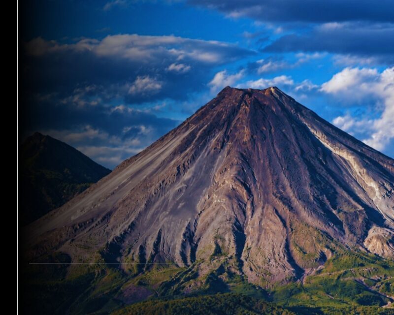 Volcán de Colima se mantiene estable y con baja actividad: UEPCyB